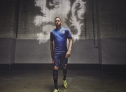 九游体育-当厄德高爆发遇上喀麦隆强行终结瑞士，足球场上的唯一性瞬间