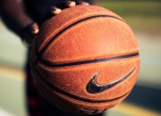 九游体育直播-羽坛惊雷，泰国队横扫德国队，李梓嘉刷新纪录—一场改写羽球格局的唯一性之战