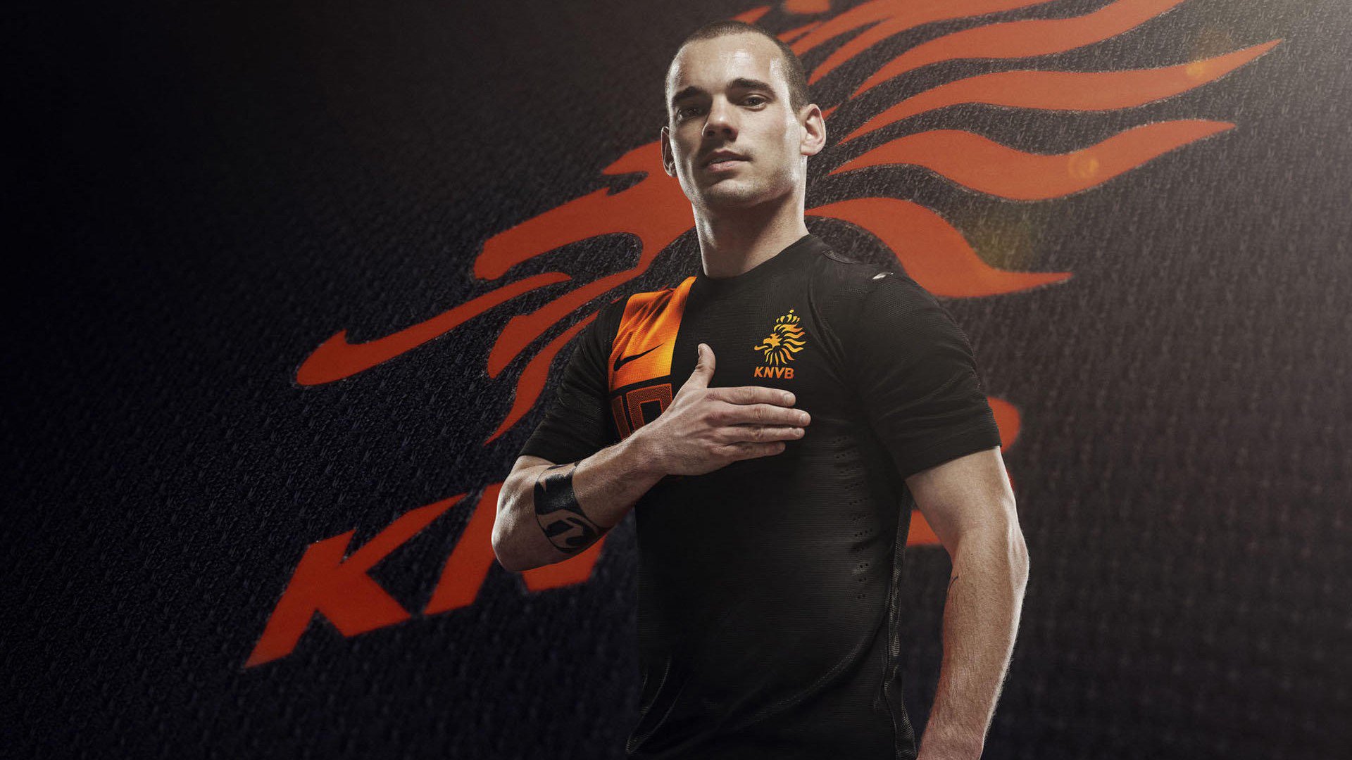 英超争冠焦点战与厄瓜多尔鏖战安哥拉，跨越时空的竞技交响