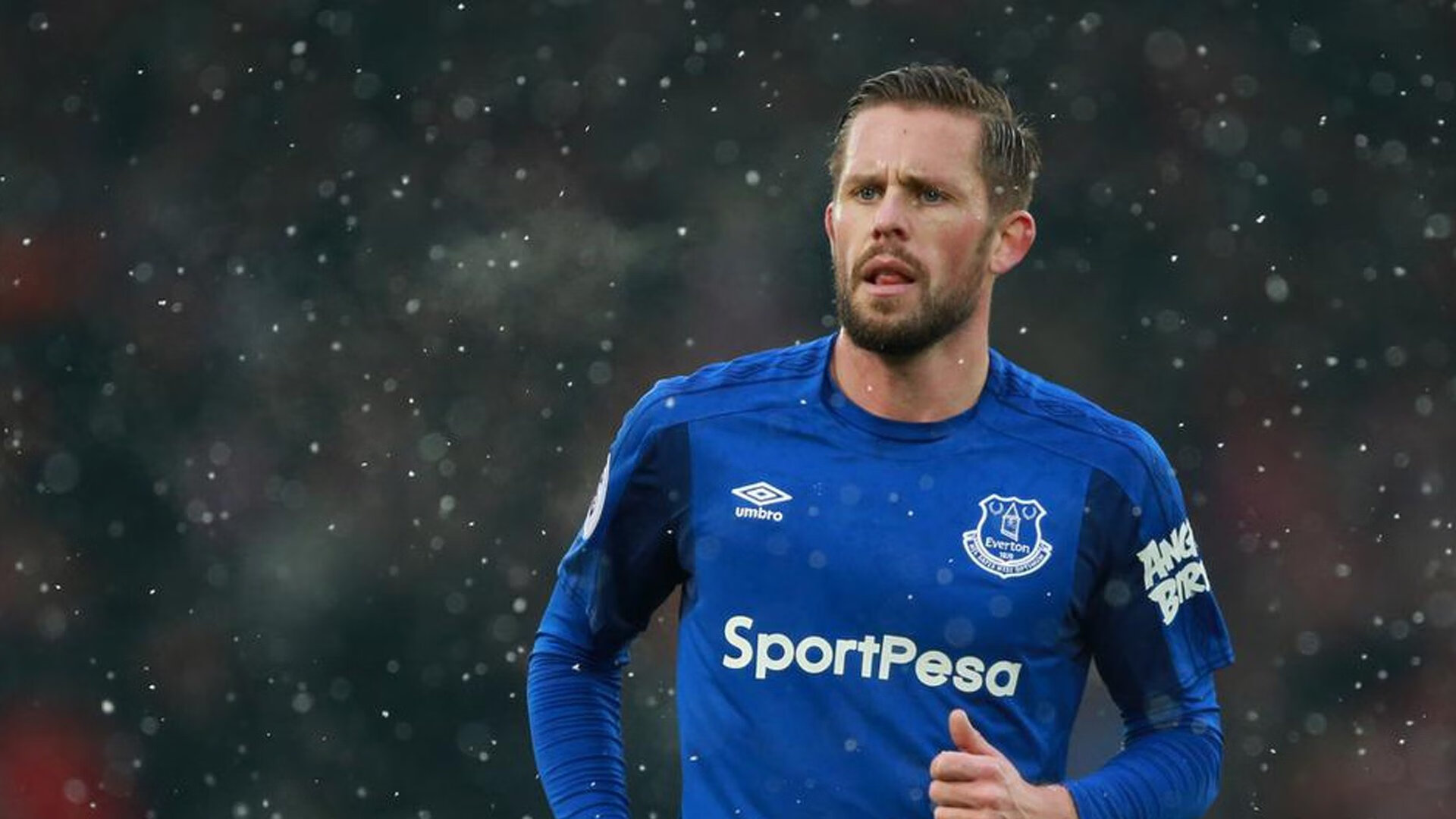 伊萨克一锤定音，洪都拉斯强势阻击阿根廷震惊足坛