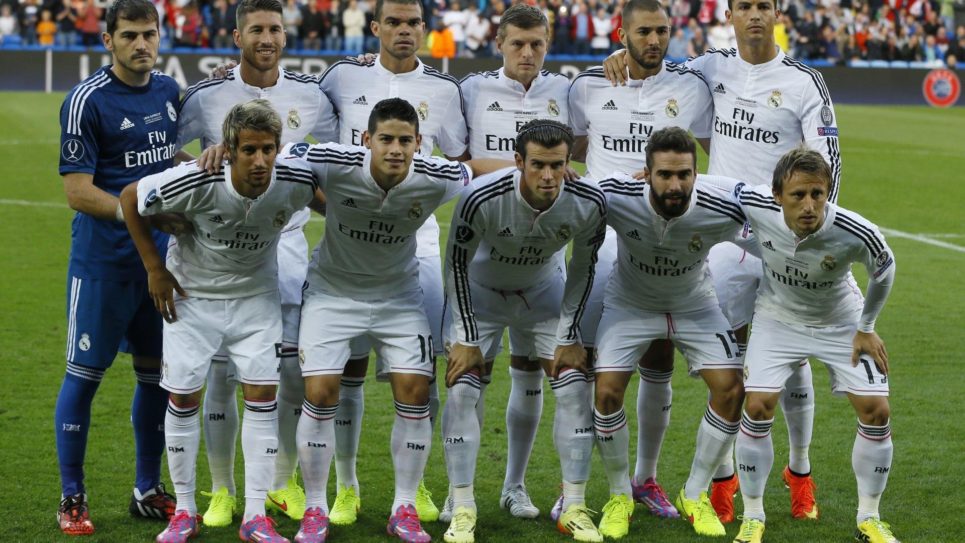 舞台上的巨人,当安哥拉对阵多特蒙德,皮克证明舞台越大越强